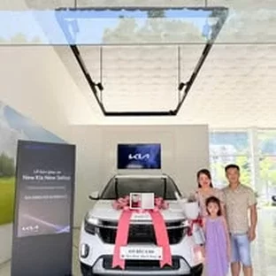 Kia Bắc Kạn - Khoảnh khắc giao xe Kia tại khu vực Na Rì.